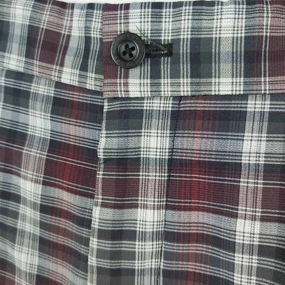 𝅺🍄3/50$🍄 Greg Norman plaid golf casual bermuda size 34 - Picture 3 of 7
